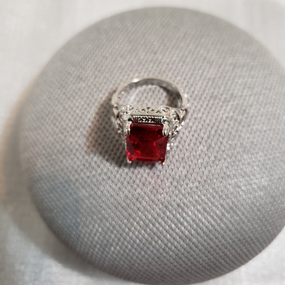 Ss .925 Rectangular Vintage Ruby Ring - image 2